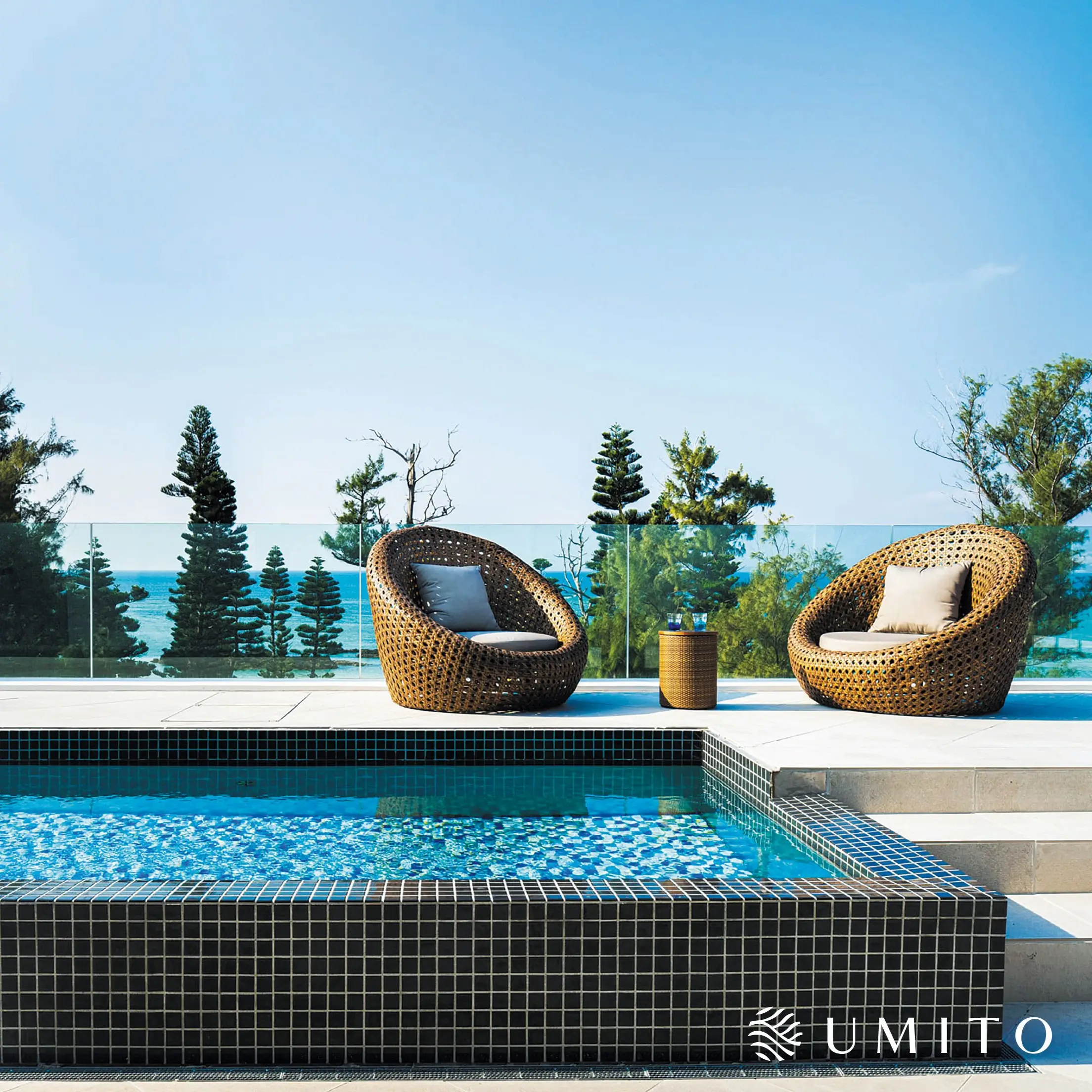 UMITO/ NOT A HOTEL